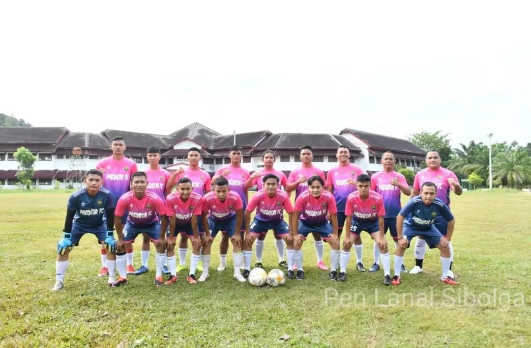 Lanal Sibolga Gelar Olahraga Bersama Dengan Prajurit KRI Banda Aceh-593
