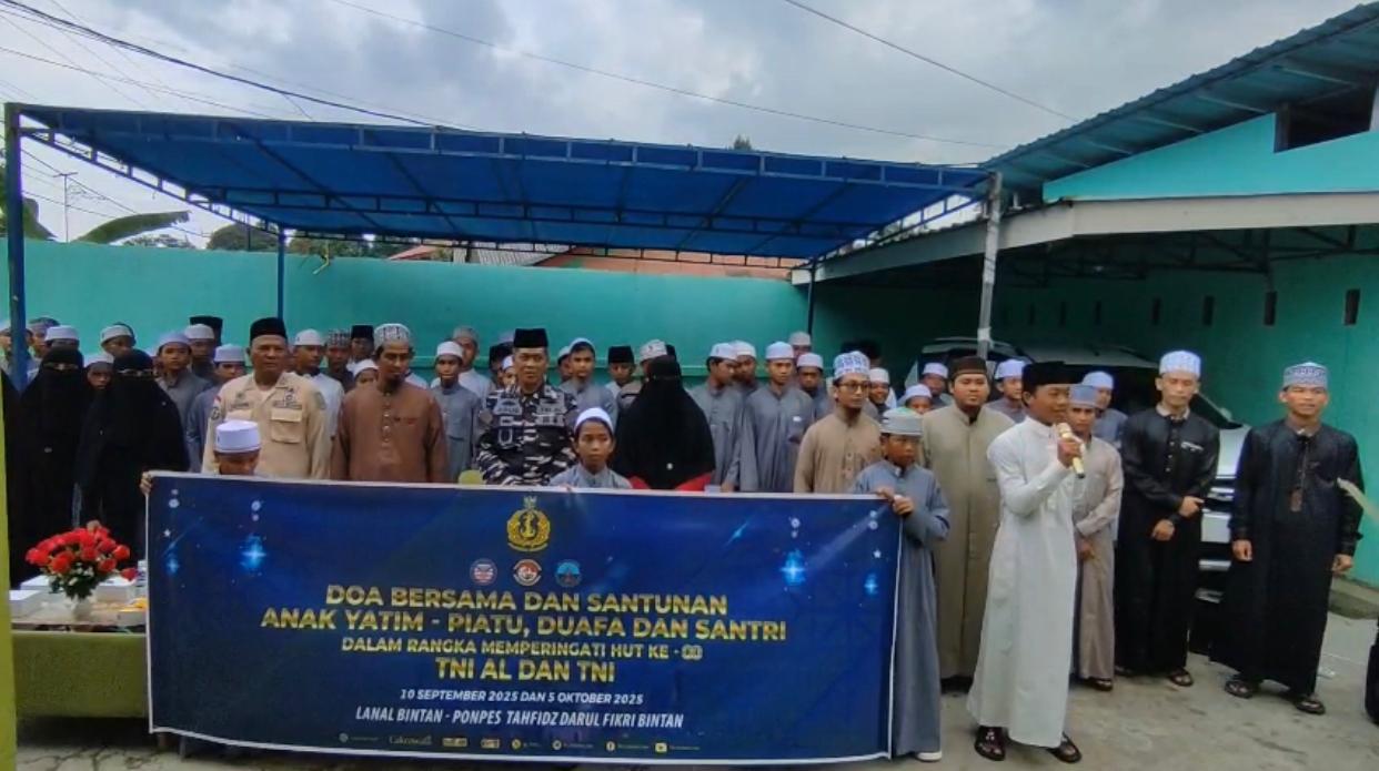 Jelang HUT Ke-80 TNI AL Tahun 2025, Lanal Bintan Serahkan Santunan Ke Pondok Tahfidz Darul Fikri