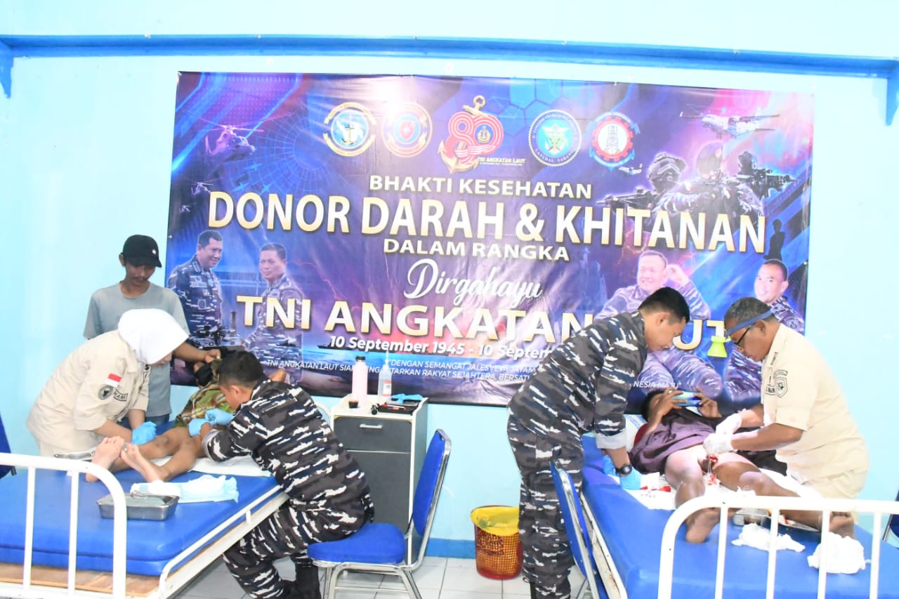 Komandan Beserta Prajurit Lanal Sabang Ikuti Upacara HUT Ke-80 TNI Angkatan Laut