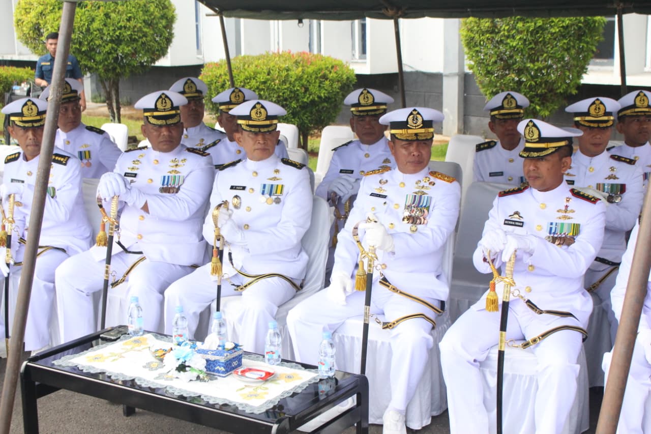 Momentum Untuk Memaknai Kembali Sejarah Lahirnya TNI AL, Prajurit Satlinlamil 3 Laksanakan Upacara Peringatan HUT Ke-80 TNI AL