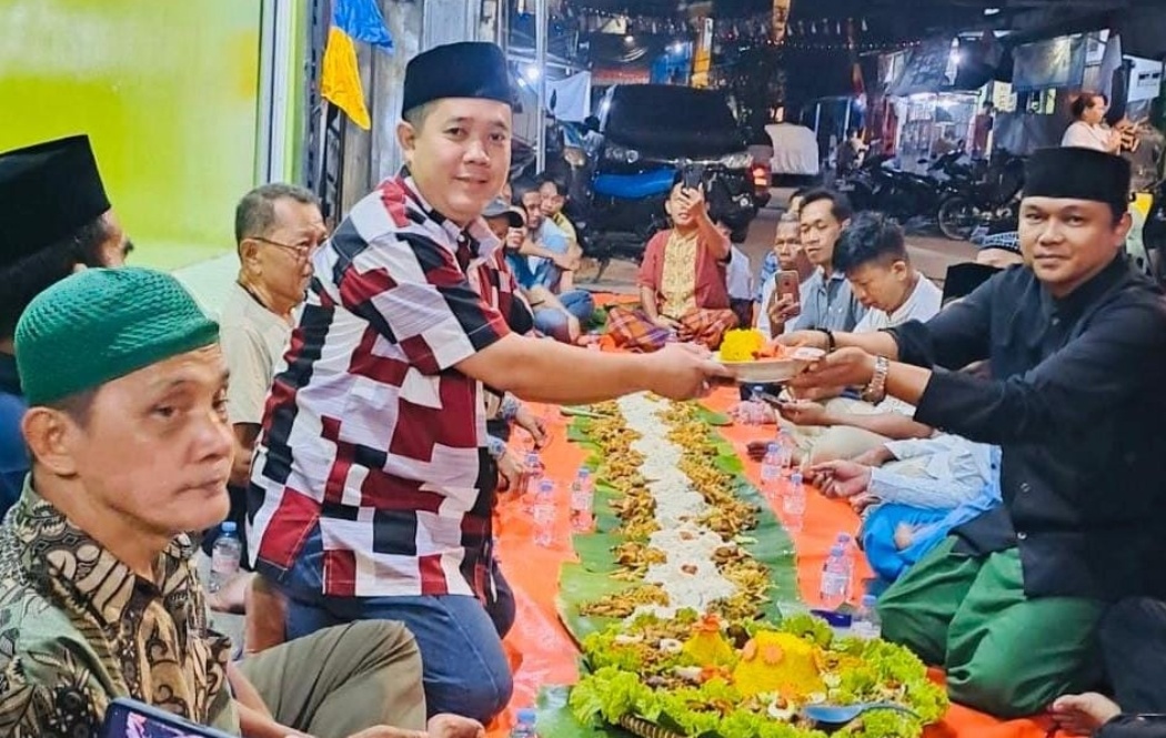 Warga Gotong Royong RT 006 Rw 08 Kapuk Cengkareng Gelar Malam Tasyakuran HUT RI Ke 80 Tahun.