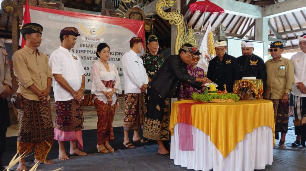 HUT ke-2 Serangkaian Pelantikan Pengurus DPC FORGAS se-Bali Berlangsung Khidmat di Wantilan Pura Agung Kentel Gumi