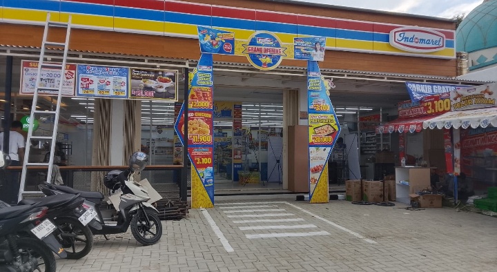 Indomaret Di Jalan Dr Sitanala DiDuga Belum Mengantongi Ijin Akan Tetapi Melakukan Launching